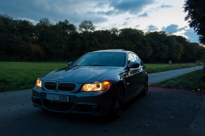 E90-1.jpg