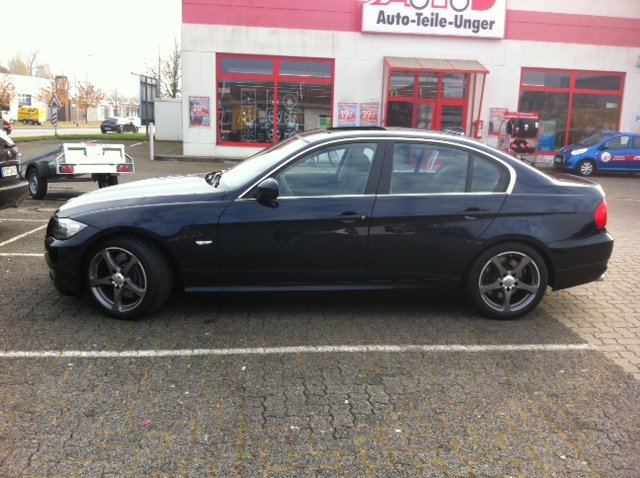 330i.JPG