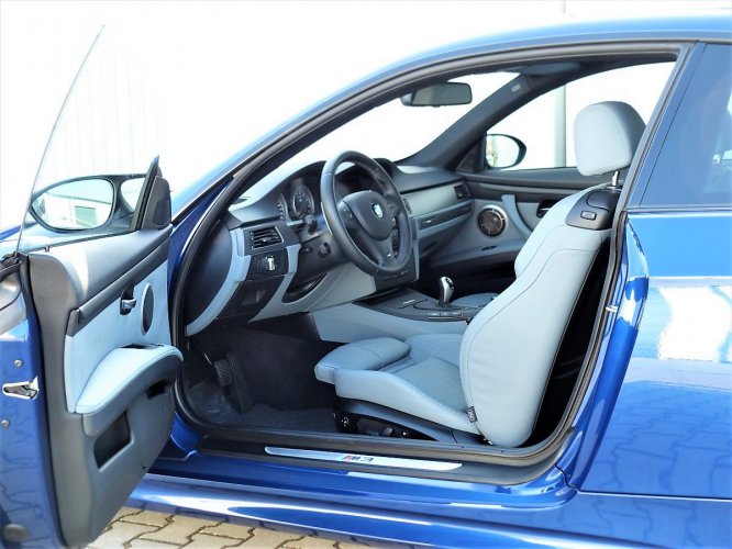 BMW M3 E92