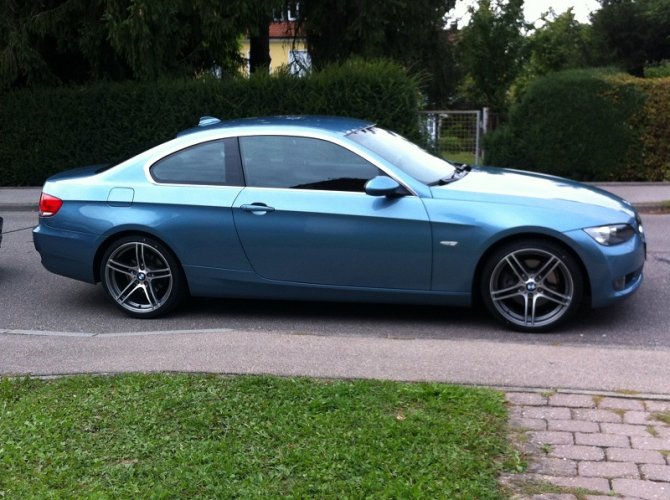 Mein Atlantik Blaues Coupe