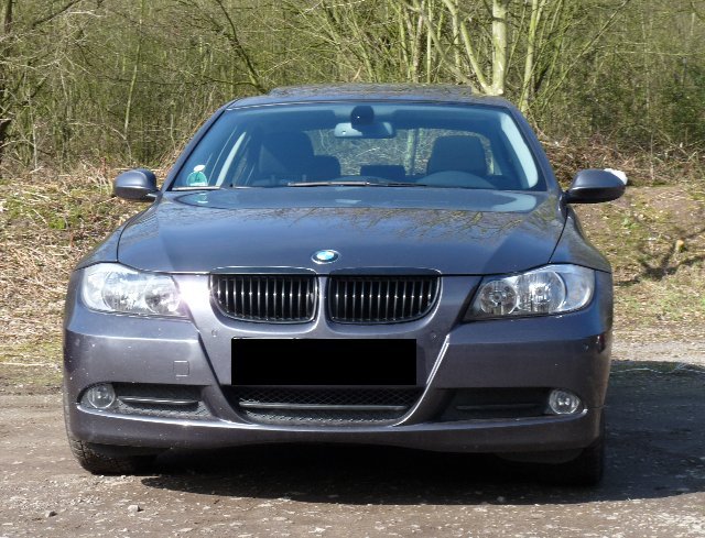 BMW E90_3.jpg