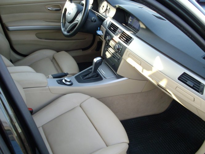 BMW3.jpg