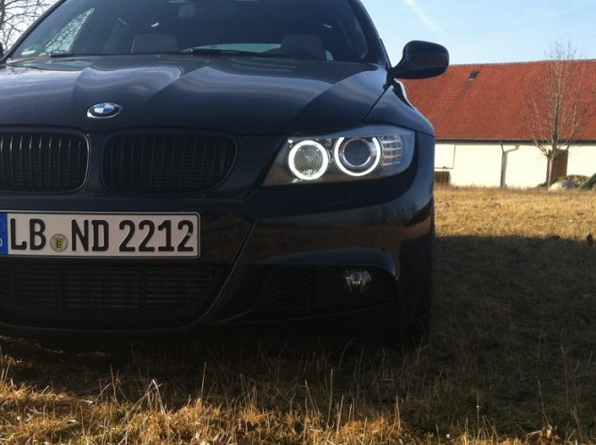 BMW2210 335i