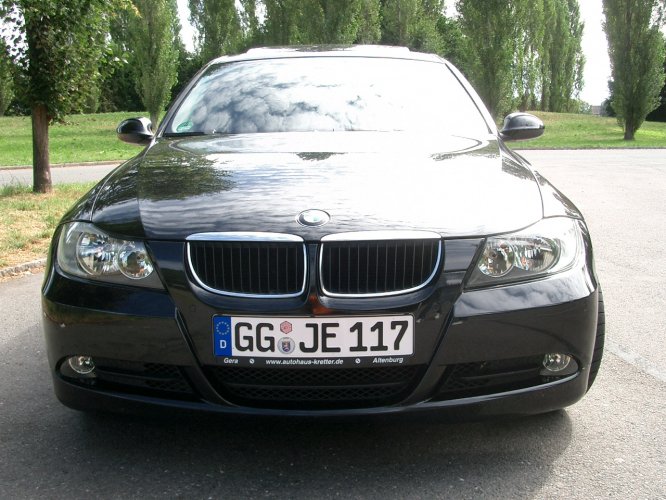 E90
