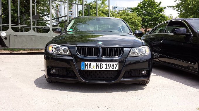 bmw.jpg