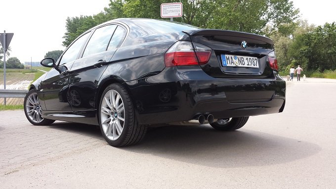 bmw2.jpg