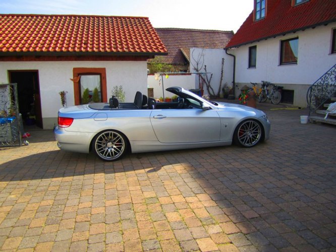 e93