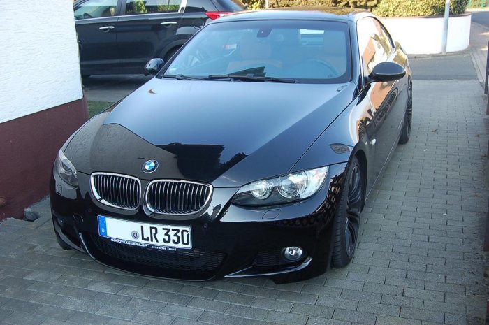 bmw330.JPG