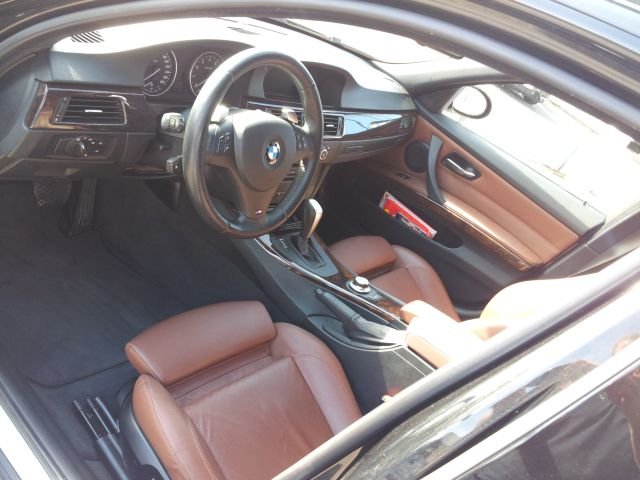 BMW_335i_Innenansicht.jpg
