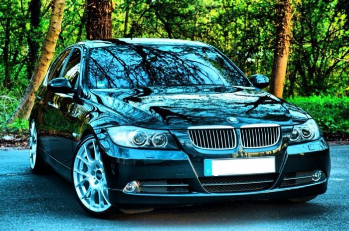 E90   330