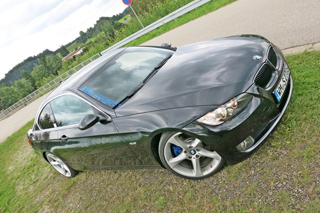 BMW E92 330i
