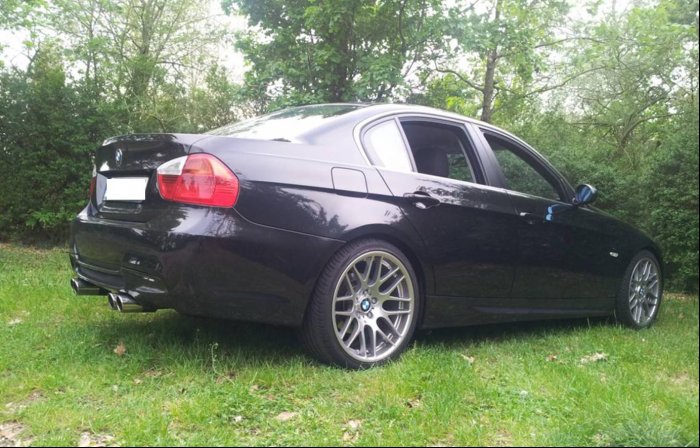 e90.jpg