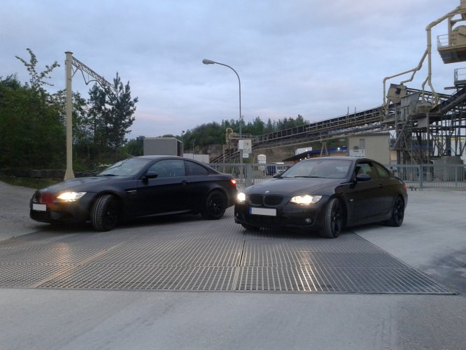 M3 Frozen Black Edition und 335i
