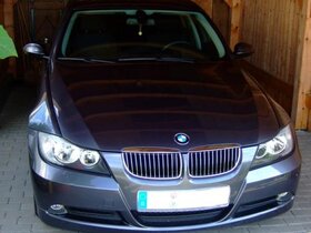 E90 318i