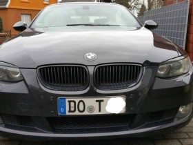 BMW mit Scheinwerferleiste1.jpg