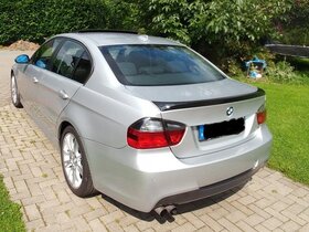 K1600_02.JPG