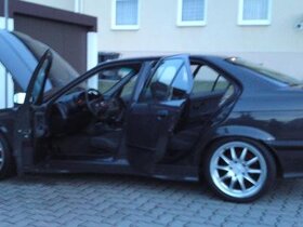 e36 320i