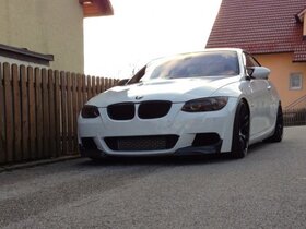 BMW 335i