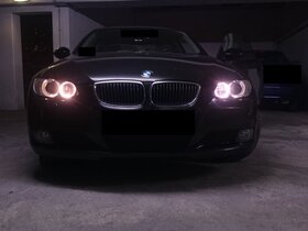 E92 MTEC Super White H8 (Fahrerseite) vs Standard