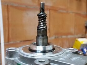Defekte Spindel