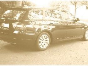 jb-beautyshot-E91-rechts-hinten