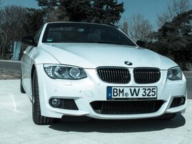 BMW E93 325i