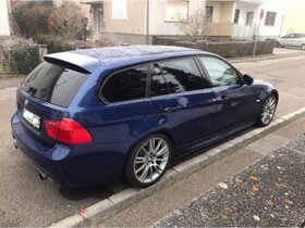 BMW AUTO.JPG